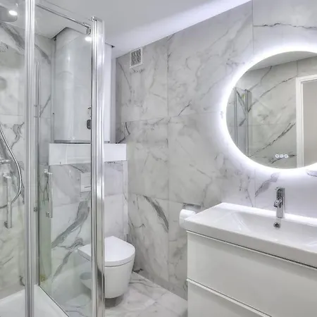 The White Cocoon In Appartement Antibes